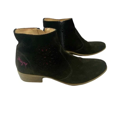 £46.91 • Buy Desigual Brown Perforated Suede Ankle Booties Sz 9 M