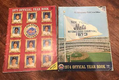 Lot Of 2 - 1973 1974 New York Mets Yearbook - TOM SEAVER WILLIE MAYS! • $11.99