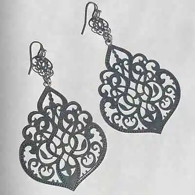 New Boutique Silver Moroccan Filigree Lightweight Dangle Drop Earrings  • $12