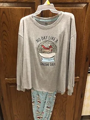 NEW W/Tags Secret Treasures Women’s Pajamas Dachshund Snow Globes Size Large • $19.50