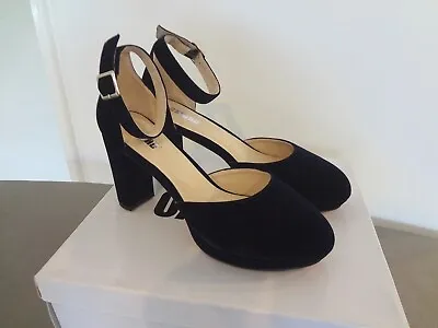 Stunning Black Velvet Jazzie Stack Heels By High-end Brand OXFORD Sz10 NEW! • $119