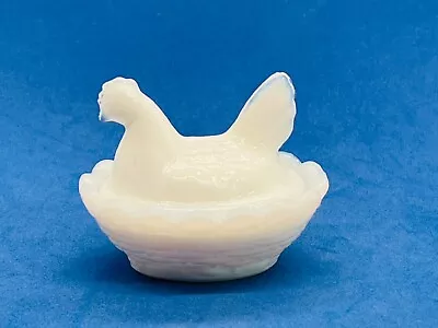 Vintage Westmoreland Hen On Nest Milk Glass Covered Salt Dish Miniature • $14.99