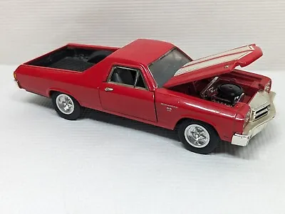 1:24 Diecast 1970 El Camino SS 454 With Opening Doors And Hood Red White Stripe • $19.99