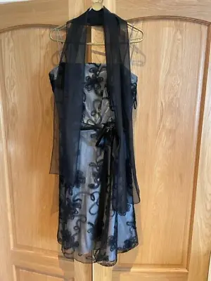 Yve London Classic Evening Dress - Size L With Matching Scarf • £20