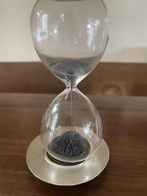 Hourglass Magnetic Sand Timer Decoration Sculpture Desk Office • $9.99