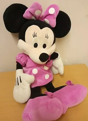 Disney Posh Paws Minnie Mouse Soft Toy • £8.50