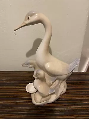 £15 • Buy Vintage Goose Ducks Figurine Porcelain Miquel Requena Valencia Spain Large 27cmH