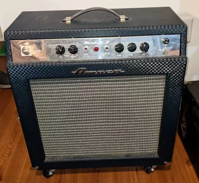 Vintage Ampeg Rocket 2 Guitar Tube Amp With Pedal Very Clean! GS-12 • $599.99