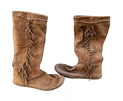 Ugg Tall Moccasin Boots Mammoth Women Tan Suede Leather Fringed Size 8.5  • $50