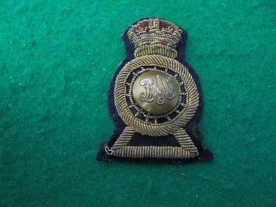 £9.99 • Buy WW2 Unknown Unusual Bullion Wire Royal Armoured Corp Hat-Beret Badge Kings Crown