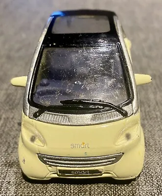 Smart City Coupe Maisto 1/33 Scale Diecast Cream/Silver Toy Car Model Well Used • £4.99