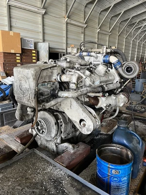 $12000 • Buy Pair Detroit Diesel 8V92TI, Marine Diesel Engine,  650 HP, Right/ Left Rotation