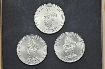 Malaysia 1969 10th Anniv. Of Bank Negara - 3 X 1 Ringgit Copper-Nickel Coin C407 • $33