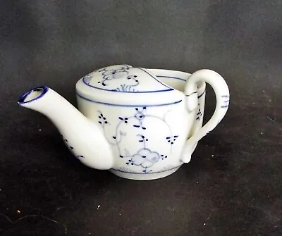 Antique German Porcelain Blue & White Onion Pattern Invalid Feeding Cup • £12.99