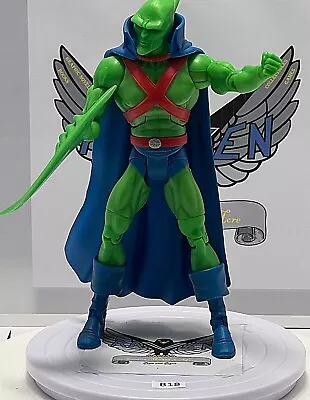 DC Universe Classics Martian Manhunter • $13.60