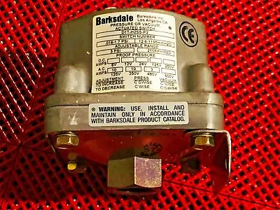Barksdale Controls D1T-H2SS-P2 Pressure Vacuum Actuated Switch D1TH2SSP2 • $139.99
