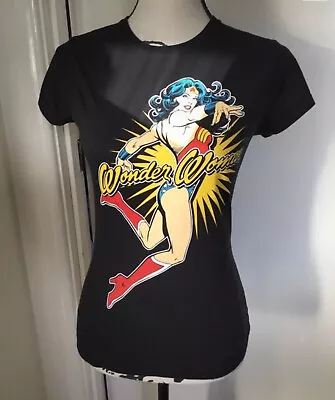 Ladies (dc Comic Originals) Wonder Woman Tee Shirt Small • £15
