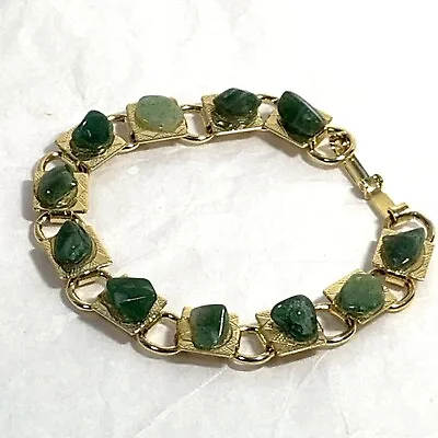 VINTAGE Gold Tone GREEN STONE CHIP Bracelet SQUARE LINK 7  • $12.95