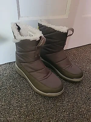 Merrell Womens Snowcreek Mid Zip Grey Waterproof Snow Boot Size 6.5 *MARK ON ZIP • $49.99