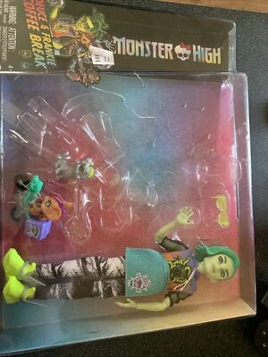 £21 • Buy Monster High G3 Coffee Break Deuce Gorgon And Pet