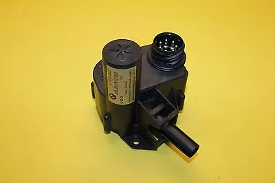 96 97 98 99 BMW 328i E36 Cruise Control Actuator 8360043 • $26.99