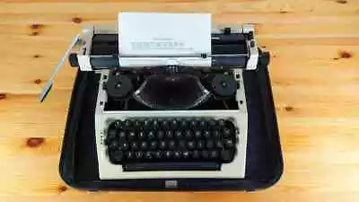 £30 • Buy Vintage Erika Typewriter Wide Carriage, New Ribbon, Case, Schreibmaschine Écrire