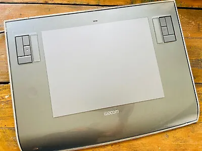 Wacom Intuos 3 6x8  USB Graphics Drawing Tablet  Only - NO PEN • $17