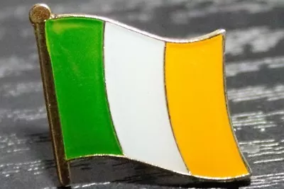 £2.49 • Buy IRELAND ROI EIRE REPUBLIC OF IRELAND Metal Flag Lapel Pin Badge *NEW*
