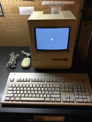 Apple Macintosh Plus 1MB Model M0001AP Vintage Computer • $299.99