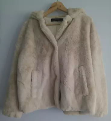 Zara Basic Women's Hooded Cream Beige Faux Fur Jacket Size M • $38.48