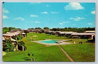 Fairway Motor Hotel  McAllen Texas Beautiful Day Pool VINTAGE Postcard • $6.87