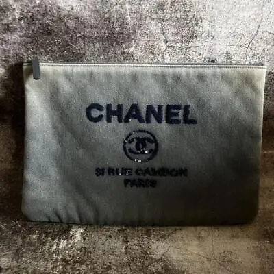 CHANEL Clutch Bag Deauville Denim & Sequins 231130T • $701.59