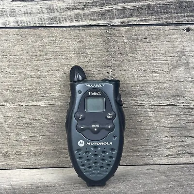 Motorola Walkie Talkie 2 Way Radio Talkabout T5620 • $12.99