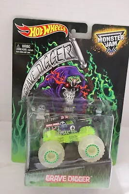 Hot Wheels Monster Jam GRAVE DIGGER 2014 WalMart Mail In Glow In The Dark • $149.99