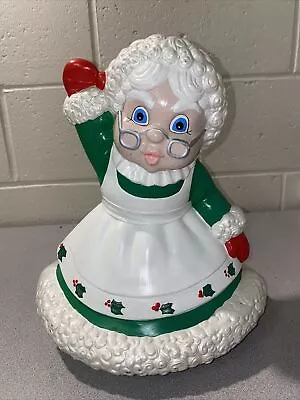 Vintage Ceramic Mrs Claus Christmas Handcrafted. Nice !!! 1981 • $46.97