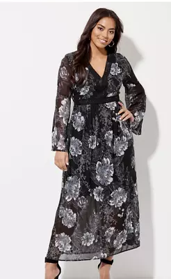 New-Crossroads Lace Trim Long Sleeve Floral Maxi Dress- (812141618) Rrp $89 • $35