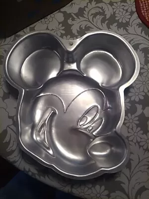 WILTON Disney Mickey Mouse Clubhouse Aluminum Cake Pan Mold #2105-7070  • $5