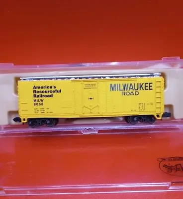 Atlas N Scale 33161  - 40' Plug Door Box Car Milwaukee Road Milw 9058 • $14.95