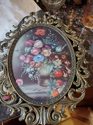 VTG Ornate Brass Frame Floral Picture's Convex Oval Bubble Glass Made In Italy • $44.99