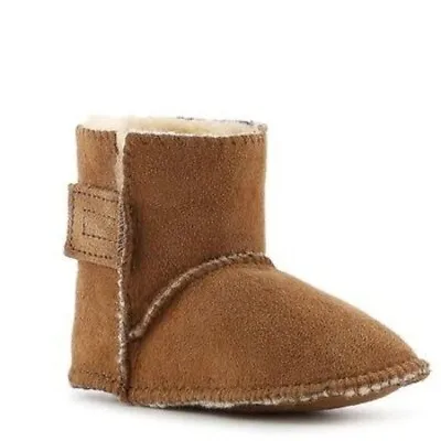 Minnetonka Infants Sheepskin Pug Booties Sz 0 NEW • $22.99