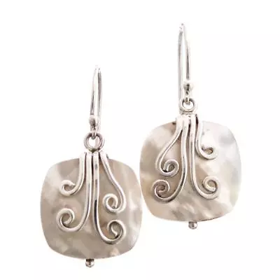 925 Sterling Silver White Mother Of Pearl Shell Sterling Earrings 9/16  • $16.95