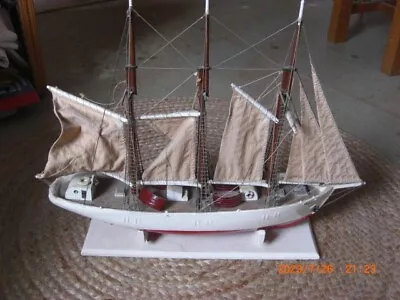 Model Sailing Boat Vintage Portugal Portuguese Coastal Holiday Cottage Large • £74