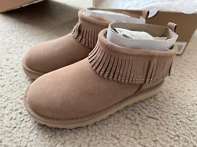 UGG Women Classic Ultra Mini Fringe Bling Suede Sheepskin Boots Sz 5 Beige Brown • $129.99