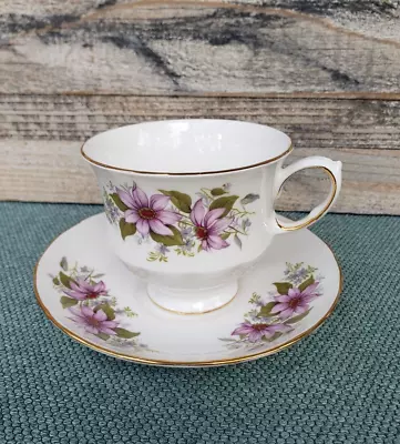 Queen Anne Bone China England Tea Cup & Saucer Wildflower Gold Accents Pat 8547 • $12