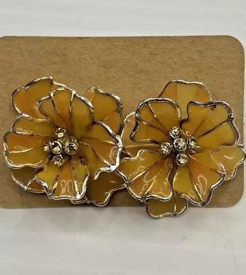 Vintage BEST Signed Yellow / Orange Flower Earrings 1in Across By 1/2in Tall • $17.99