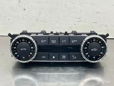 2014 Mercedes C300 Heater A/C Temperature Climate Control Front OEM 2049006808 • $59.99