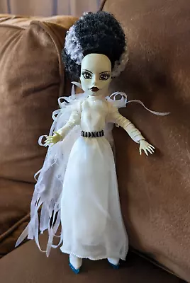 Monster High Bride Of Frankenstein Collector Doll • $74.95