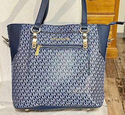 Michael Kors ? Blue Tote Bag Purse  • $6.99