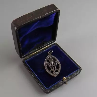 VRI Queens Institute District Nursing Bronze Queens Nurse Medal Pendant 1933 • £19.95