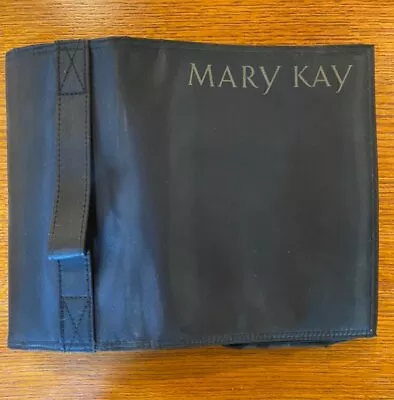 Mary Kay Travel Makeup Bag With Detachable Bags -Rolls Up With Hanger • $13.49